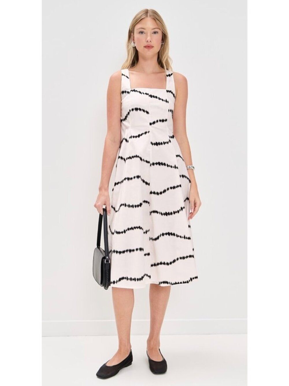 The Lulo Project The sea Print Dress in Beige Size L